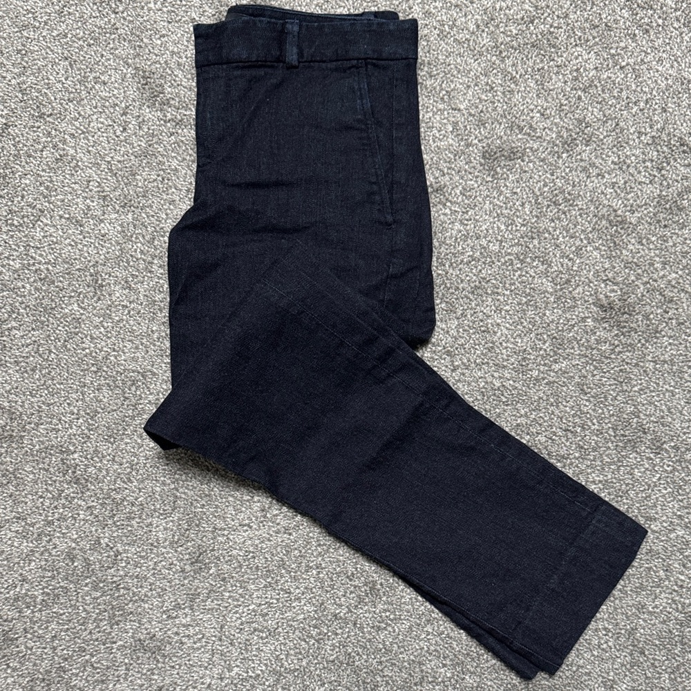 Banana Republic Women's Dark Blue Straight Leg Jeans